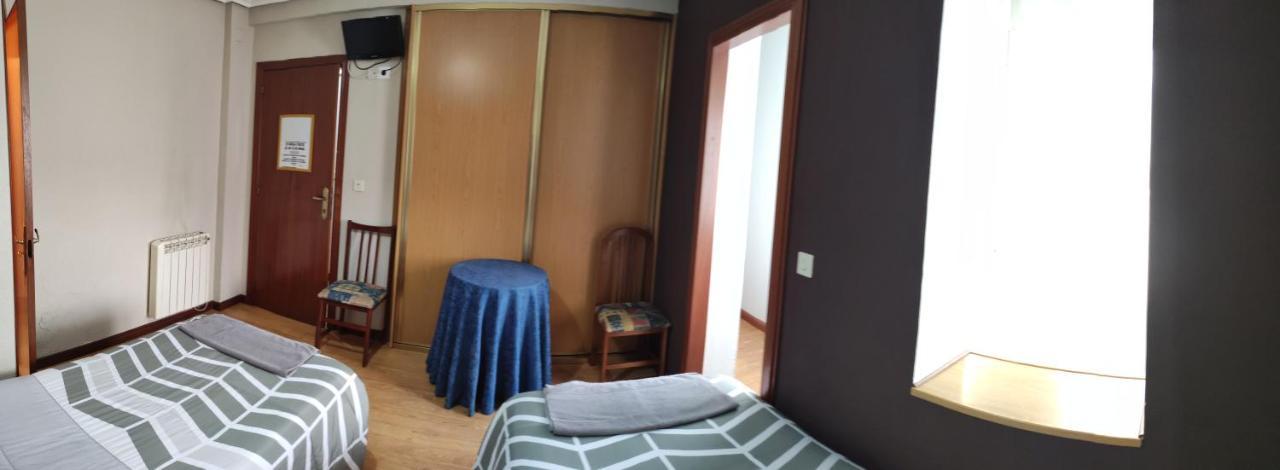 Hostal Castilla Miranda de Ebro Luaran gambar
